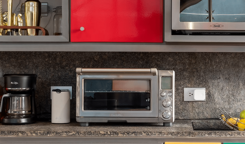 Kuhinjski aparati u kuhinji