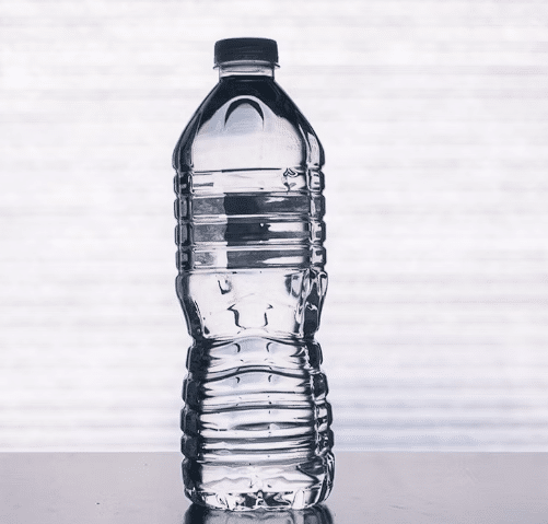 Plastična boca vode