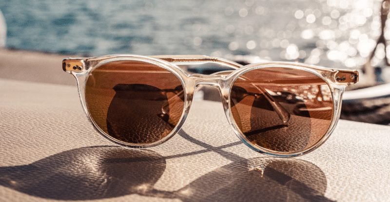 Sunčane naočale na plaži